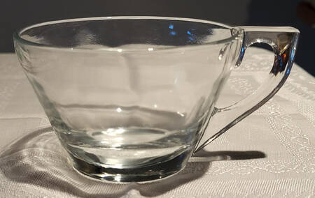 Vanity Clear Snack Cup for Snack Plate
