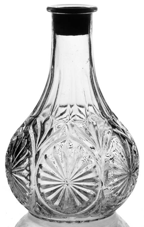 Medallion Clear Decanter No Stopper
