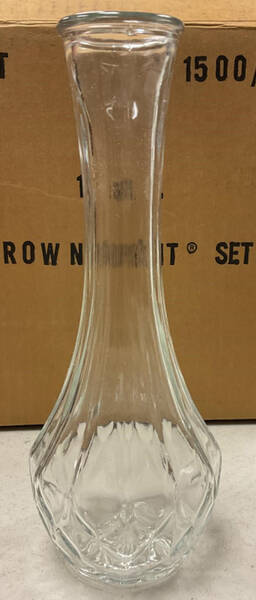 Crown Point 9" Flower Vase