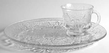Rainflower Clear Snack Plate & Cup Set