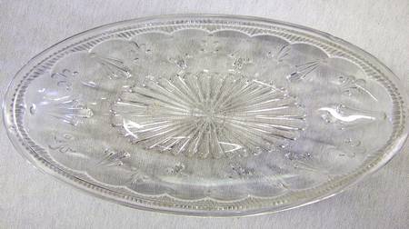 Fleur de Lis and Tassel Clear 8" Oval Relish