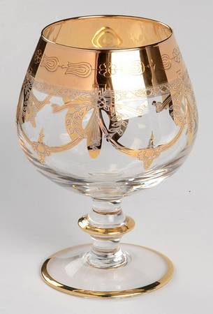 AIZ4g Brandy Glass