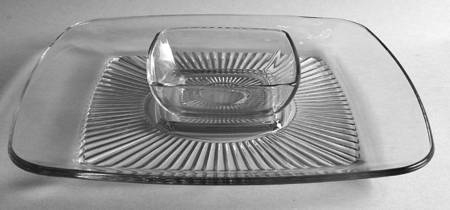 Union Square (Clear) Chip & Dip Set