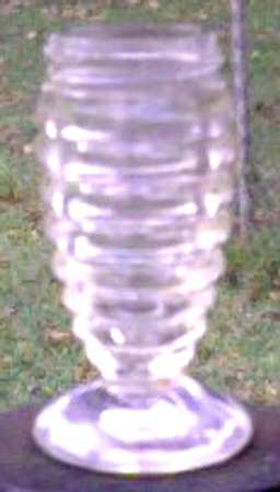 Concentric Rings Clear Footed Shaker No Metal Lid