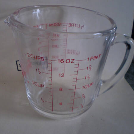 Crystal Clear 1 Pint Measuring Cup by Anchor Hocking