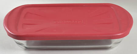 Oven Basics 3 Quart Rectangular Baker & Plastic Lid by Anchor Hocking