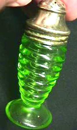 Concentric Rings Green Pepper Shaker & Lid