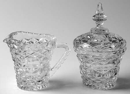 Shamrock Creamer and Sugar with Lid Set