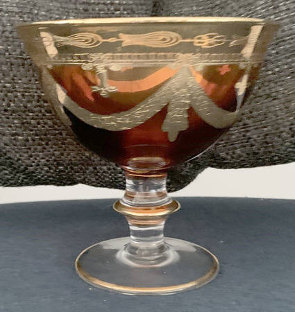 Medici Amber Footed Dessert