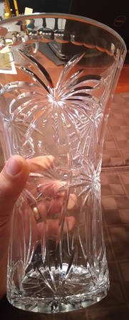 Giftware 10" Flower Vase