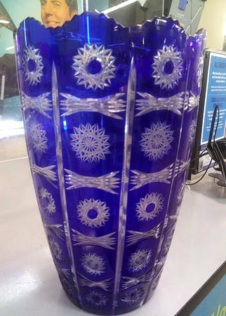 Giftware 14" Flower Vase