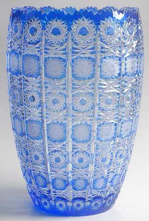 Giftware 11" Flower Vase