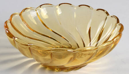 Seashell Amber Small Fruit Dessert Bowl