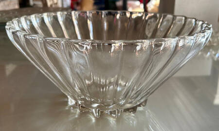 Classic Clear 11" Round Bowl