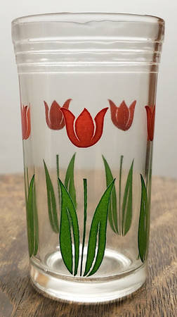 Tulip No. 3 Red Flat Tumbler