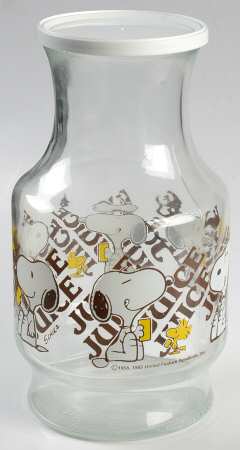 Snoopy Juice Container & Plastic Lid