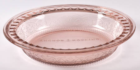 Laurel Embossed Rosewater 9'' Pie Plate