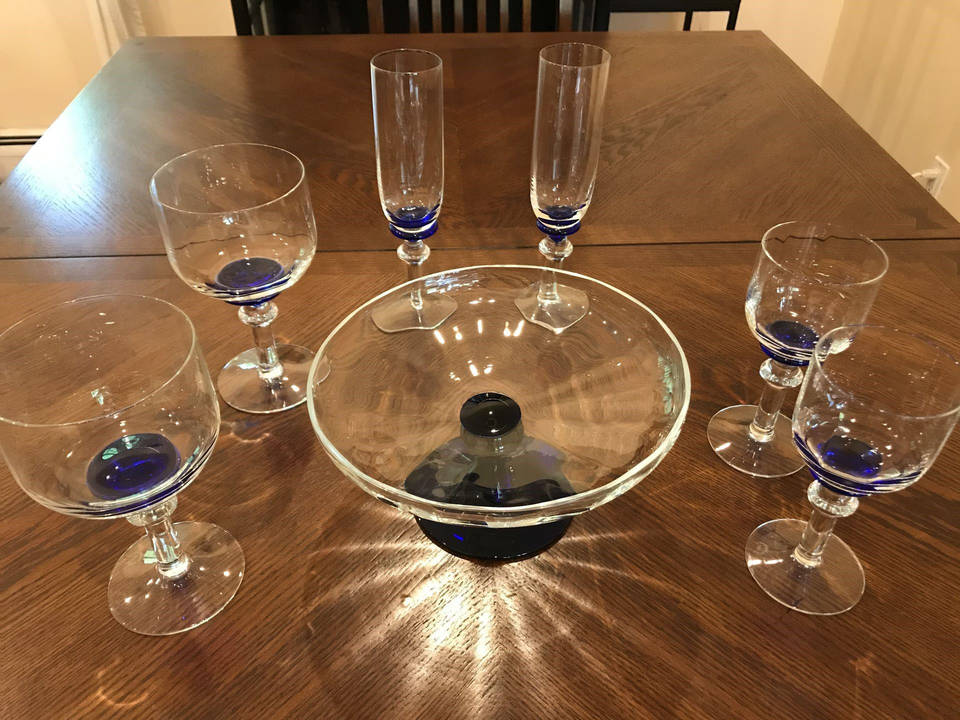 A9T1 Fluted Champagne