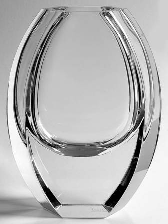 Neptune 8" Flower Vase