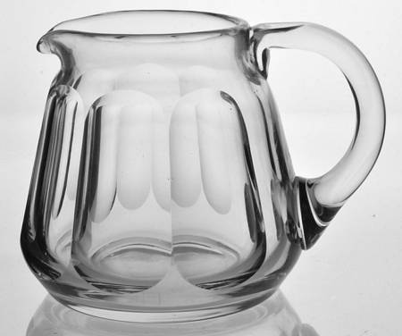Tallyrand 32 Oz Pitcher