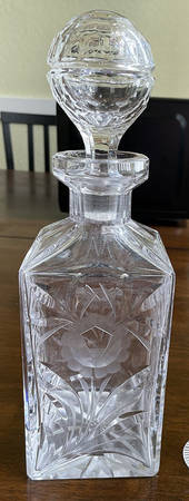 Paris Rose Square Decanter with Stopper