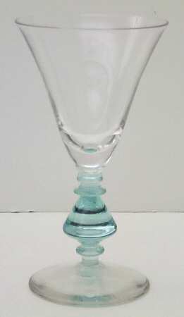 895C Wine Glass