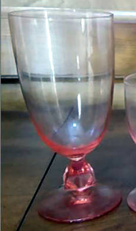 Aquarius Pink Iced Tea