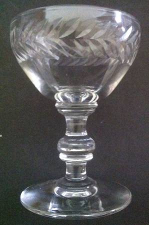 Early American Laurel Liquor Cocktail