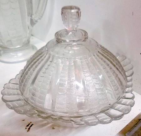 Fishscale Round Covered Butter