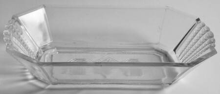 Fishscale 9" Rectangular Bowl