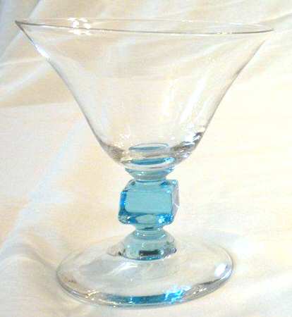 Hellenic (Blue Stem) Champagne/Tall Sherbet