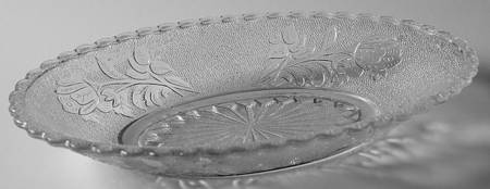 Rose in the Snow Clear 8" Oval Relish