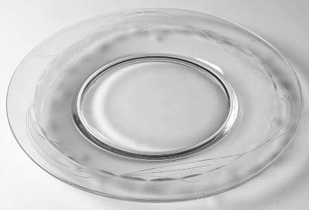 Rowena (Cut) Luncheon Plate