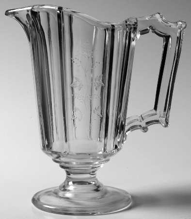 Sprig Creamer