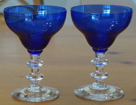Springtime Cobalt Blue (Stem 688) Liquor Cocktail