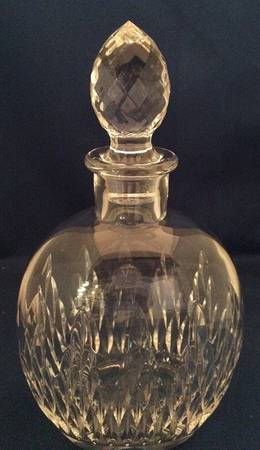 Nemours Decanter & Stopper