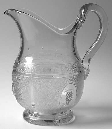 Beaded Grape Medallion 54 Oz Pitcher