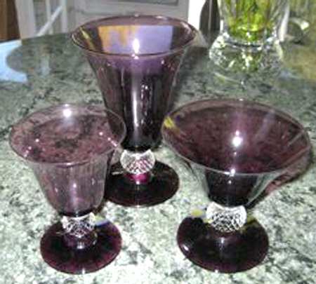 Theodora Amethyst Wine Glass