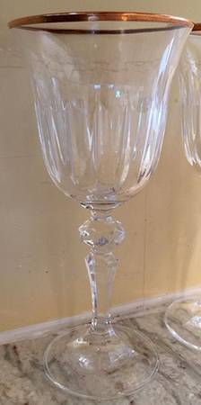 BOC28 Gold Wine Glass