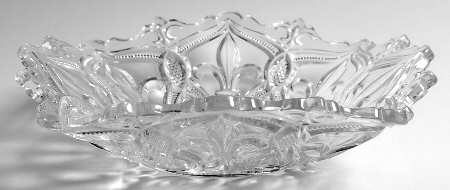 Arched Fleur De Lis Clear 9" Square Bowl