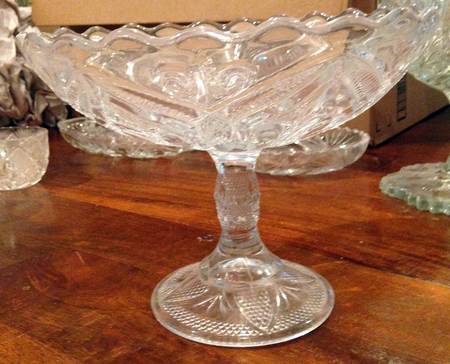 Arched Fleur De Lis Clear Round Compote (Height X Width)
