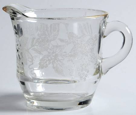 Decoration 806 Clear (Gold Trim) Creamer