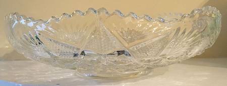 Ten Pointed Star 9" Shallow Round Bowl