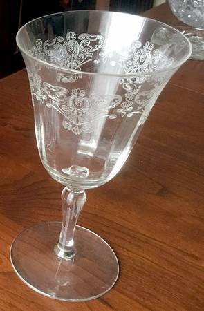Etch 535-2 (Stem # Bry #15) Water Goblet