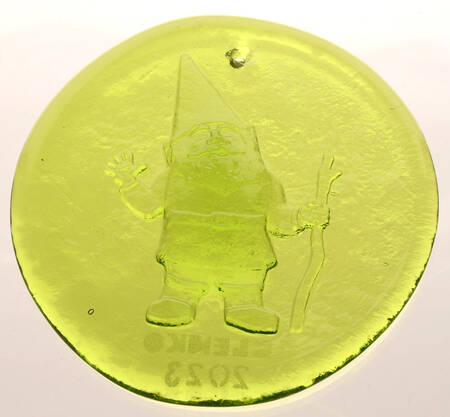 Animals & Figurines 4" Gnome Suncatcher/Ornament
