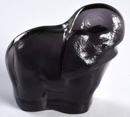 Animals & Figurines Elephant #6402P