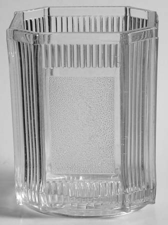 Pleat and Panel Clear Open Spooner