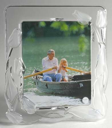 Tulip Frame-Holds 8" X 10" Photo