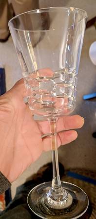 Lola Wine Glass