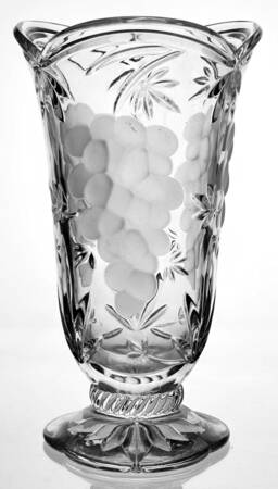Savannah Clear 10" Flower Vase